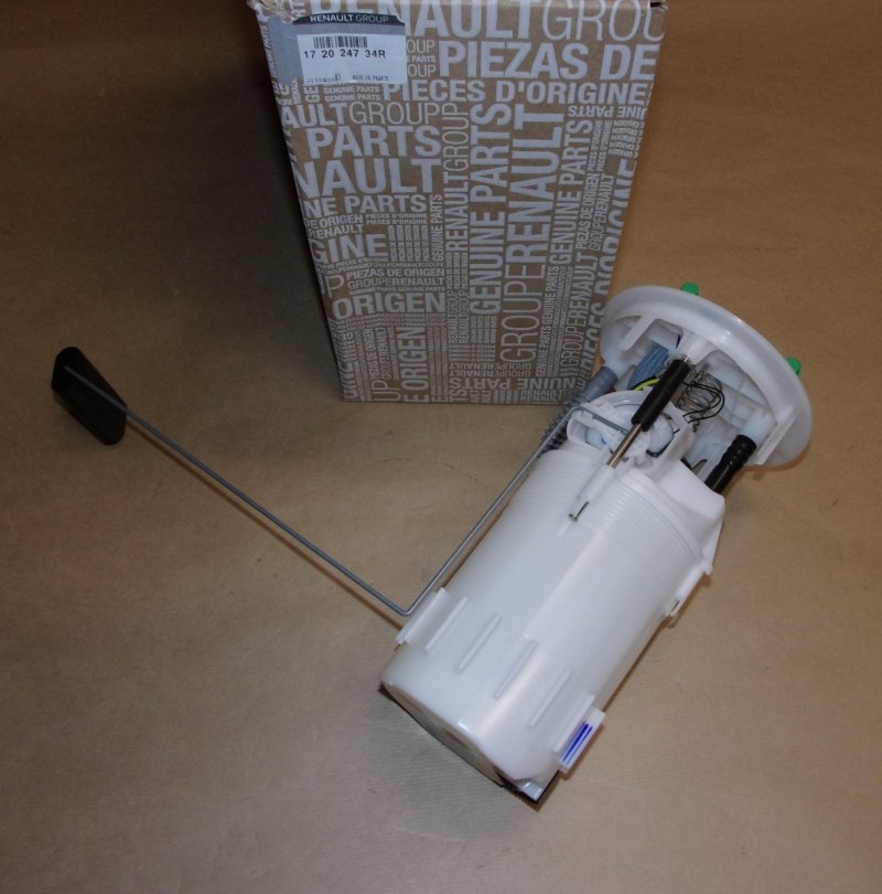 Pompe à carburant complète Renault Master III 2.3DCI 10|}, 172024734R, 
