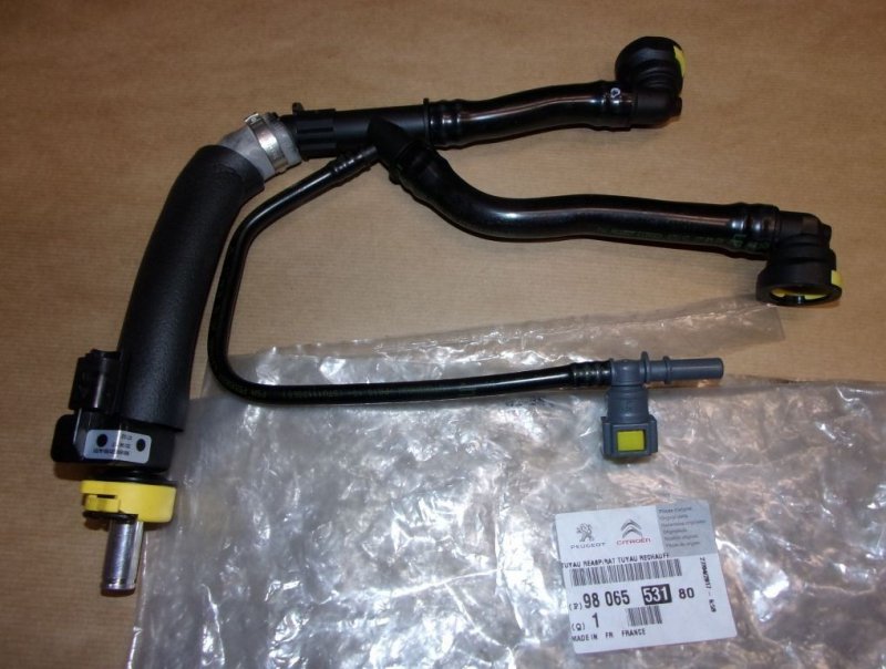 Conduit de reniflard d'huile Citroën Berlingo, Peugeot 208 1.6 VTI, 9806553180, 9806553180, 