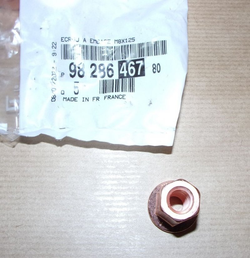 Écrou 8x125, 9828646780, 9828646780,