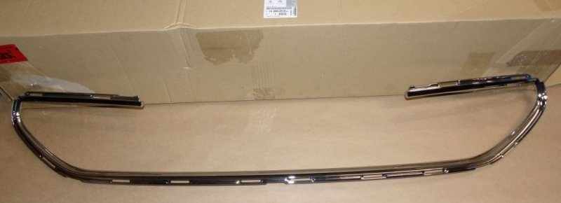 MOULURE DÉCORATIVE DE GRILLE Citroën C4 PICASSO DEUXIÈME CHROME ,  1609559980