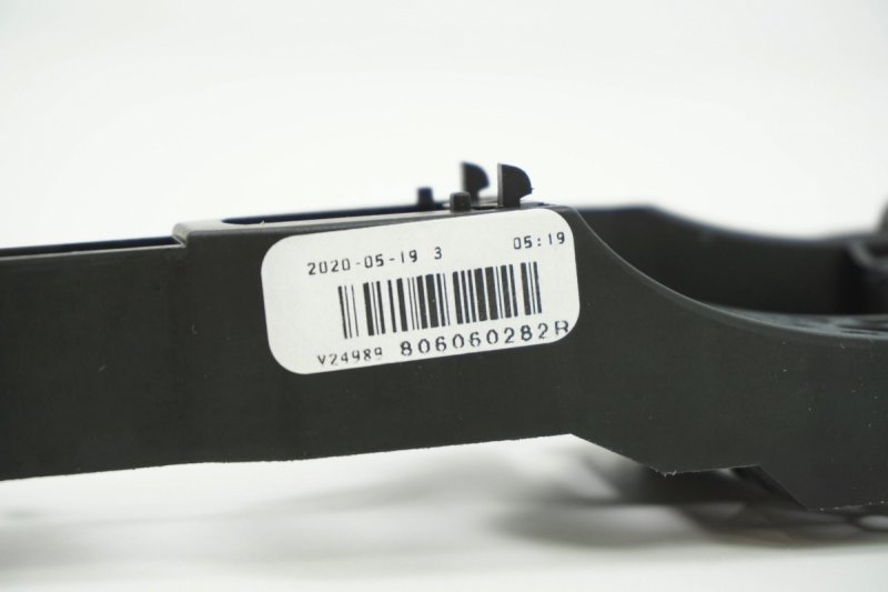Support de poignée de porte d'origine Renault Captur I, Zoe Z.E., Twingo III, 806060282R