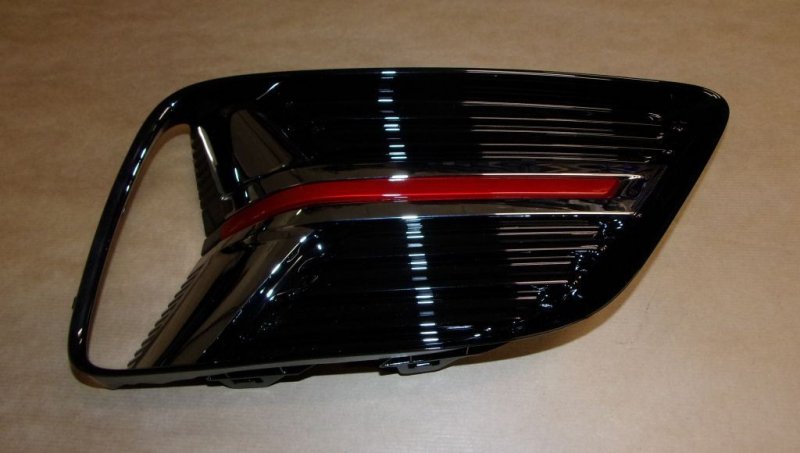 Original  Grille de pare-chocs Renault Arkana avant droite , 8201739204