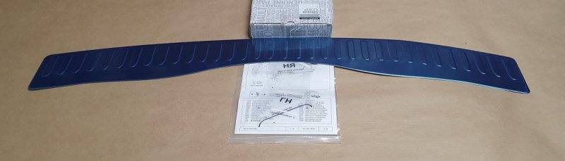 Seuil de coffre Renault Koleos II protection de pare-chocs , 8201665650