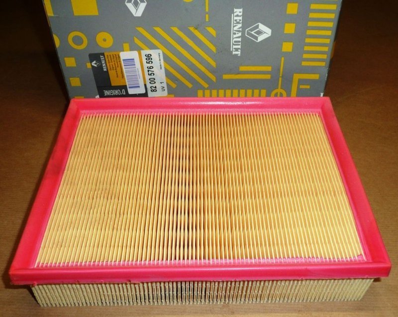 Original  Filtre à air Laguna III 1.6 16v/2.0 16v mot. K4m/M4r , 8200576596