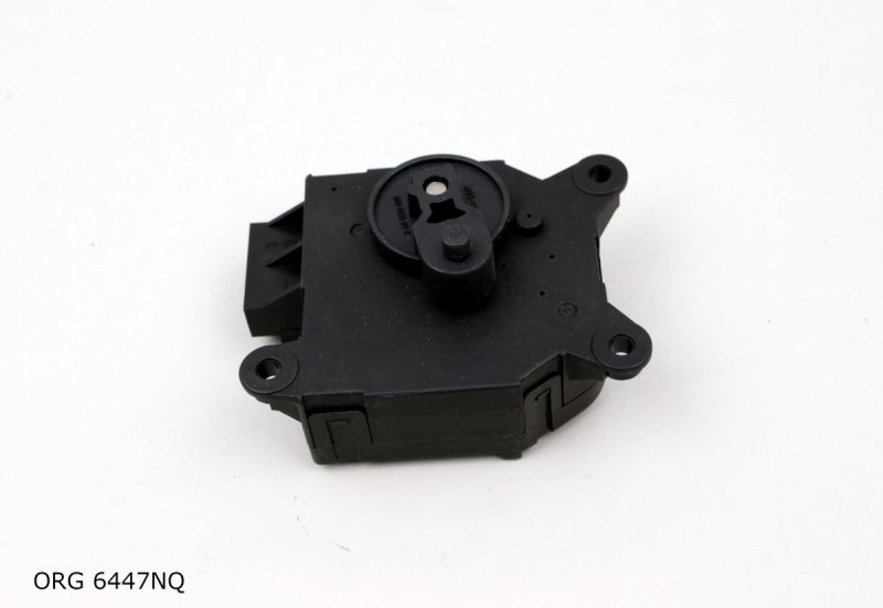 ORIGINAL Motoréducteur de Réglage du Chauffage Pour Citroen C2 C3 Peugeot 1007 , 6447NQ , , 6447.NQ