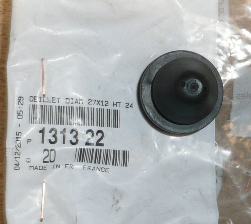 Support de radiateur supérieur Citroën Berlingo III, 1313.22, 131322