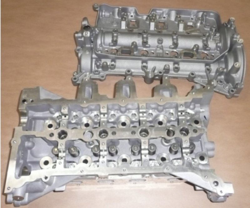 Original CLASSE CULASSE DE CYLINDRE MOTEUR Pour Renault 2.0 DCI M9R , 8201720493