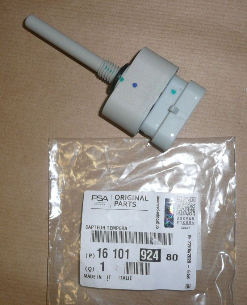 CAPTEUR DE TEMPÉRATURE DE CARBURANT Citroën Jumper III 12|} P BOXER III 3.0HDI 12|} ,  1610192480