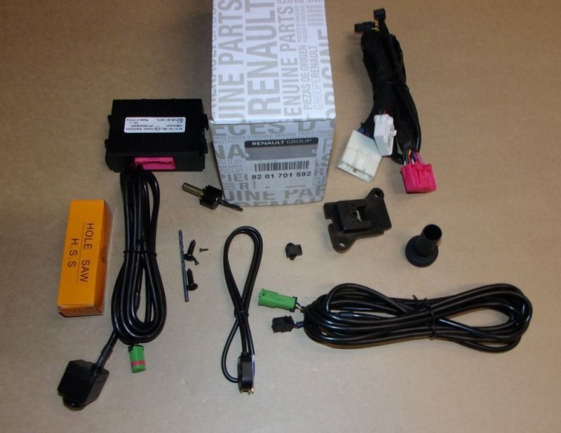 Original  Caméra avant 180 degrés Dacia Duster II , 8201701592