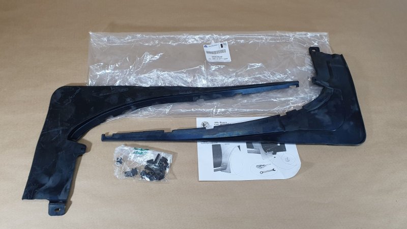 Pièce d’origine Bavettes avant pour Alfa Romeo 159, 50903092