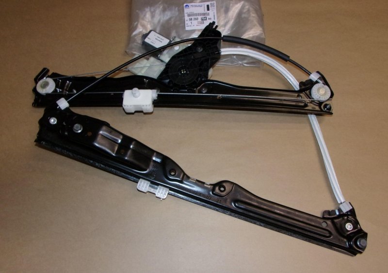 Lève-vitre électrique Peugeot 308 II avant droit, 9826079480, 9826079480, 