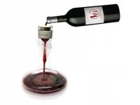 Stylowy aerator i elegancka karafka do wina Stylowy aerator i elegancka karafka do wina
