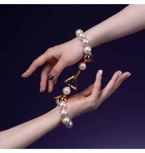 Upko Moist Eyes Pearl Bracelet / Handcuffs - perłowe bransoletki na ręce
