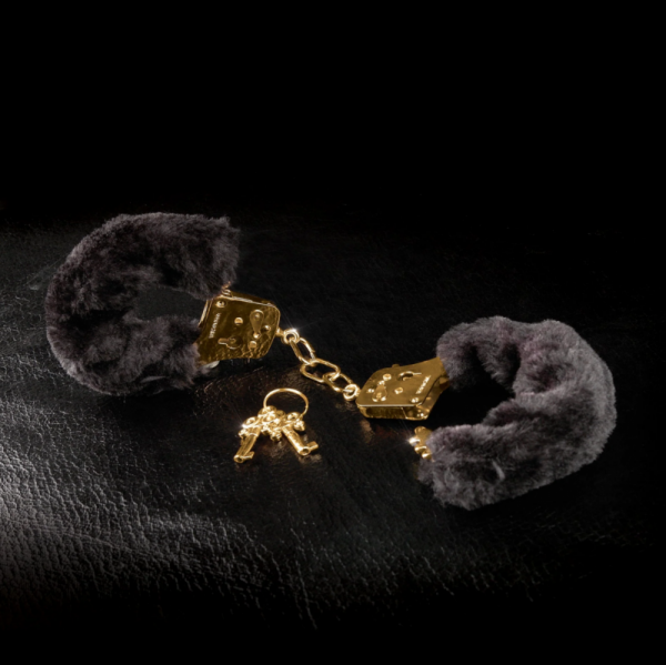 Kajdanki Pipedream Fetish Fantasy Deluxe Furry Cuffs - luksusowe kajdanki (złoty)