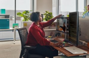 POLY Jednouszny zestaw słuchawkowy Blackwire 3315 USB-C z certyfikatem Microsoft Teams + wtyczka 3,5 mm + przejściówka USB-C/A