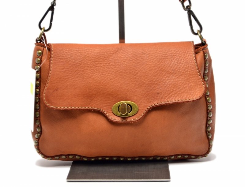 TOREBKA listonoszka MIKO skóra camel vintage brąz skórzana ćwieki damska