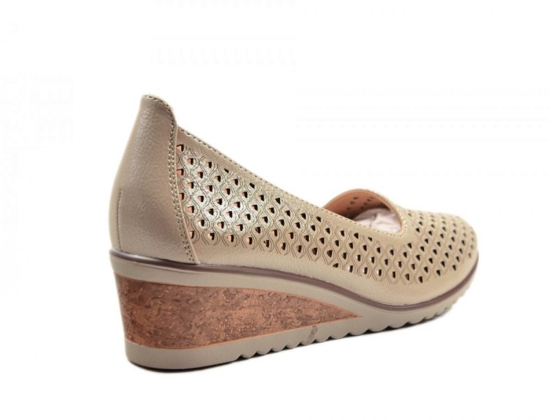 Półbuty 40 Potocki 12018 beżowe beż czółenka na koturnie ażurowane