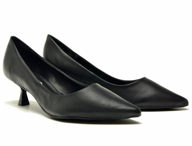 Czółenka 37 kaczuszki BOTTERO 365401 skóra czarne skórzane 