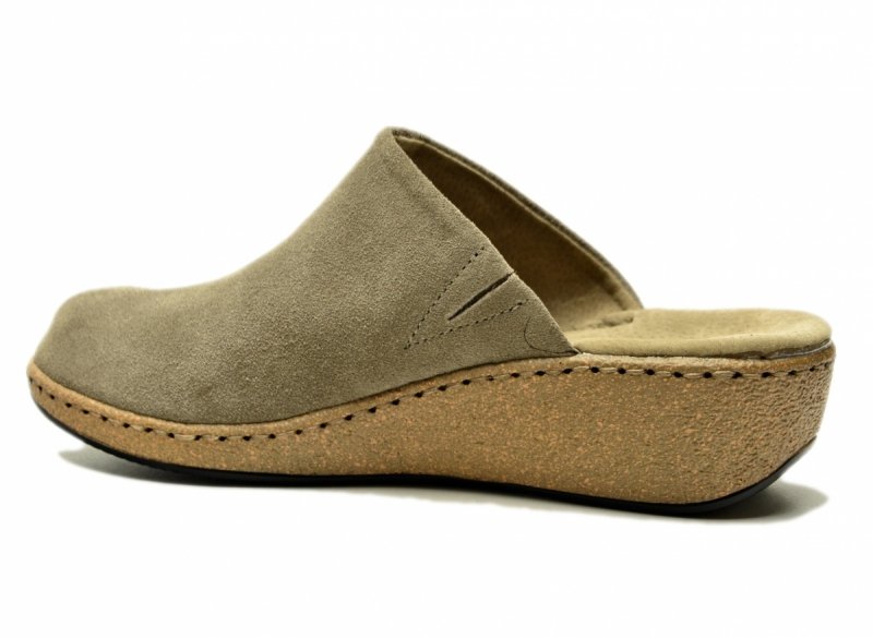 Klapki skóra 39 taupe FILIPPO 7567 skórzane na koturnie zamsz