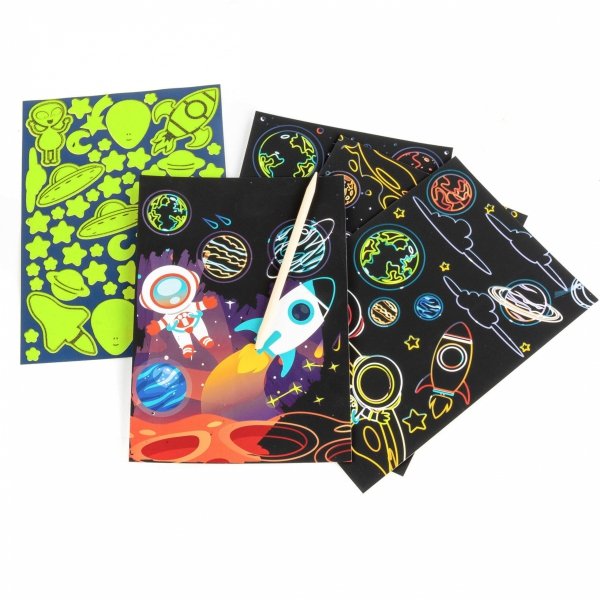 ŚWIECĄCA W CIEMNOŚCI WYDRAPYWANKA Z KOLOROWANKĄ KOSMOS KIDEA