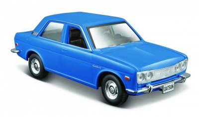 Maisto Model kompozytowy Datsun 510 1971 niebieski 1/24