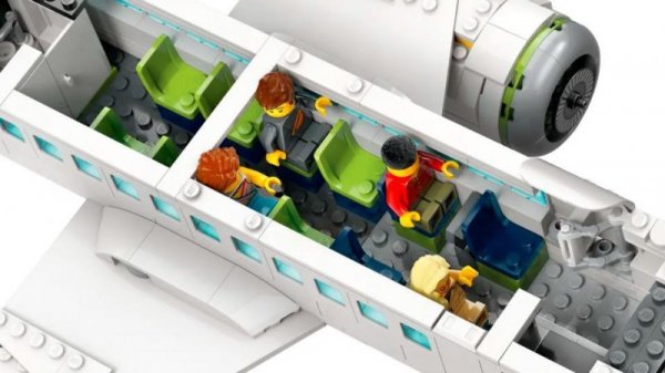 LEGO City 60367 Klocki Samolot pasażerski