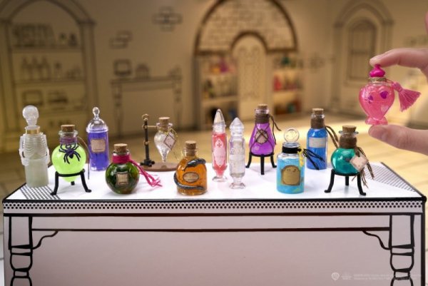 MGA Figurki Miniverse Make It Mini Harry Potter Display 15 sztuk