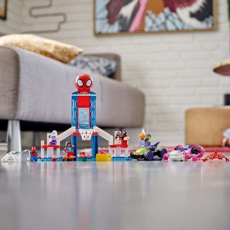 LEGO SUPER HEROES RELAKS W KRYJÓWCE SPIDER-MANA 10784 4+
