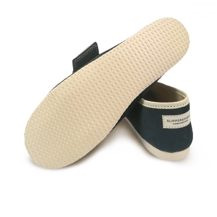 Ultralekkie Buty dla dorosłych na rzep BASIC Czarna Pantera