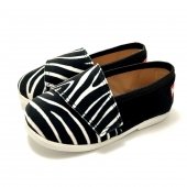 Buty dla dzieci na rzep Slippers Family Zebra