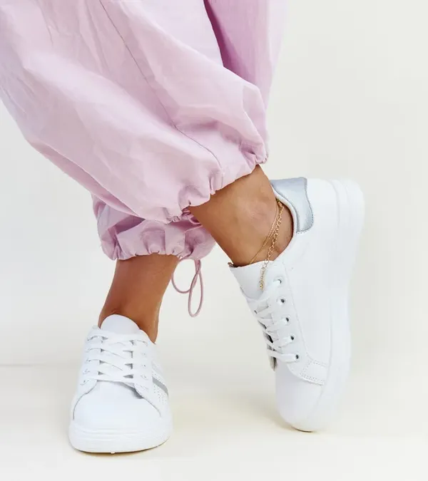 Biało-srebrne sneakersy eko skóra Berdine