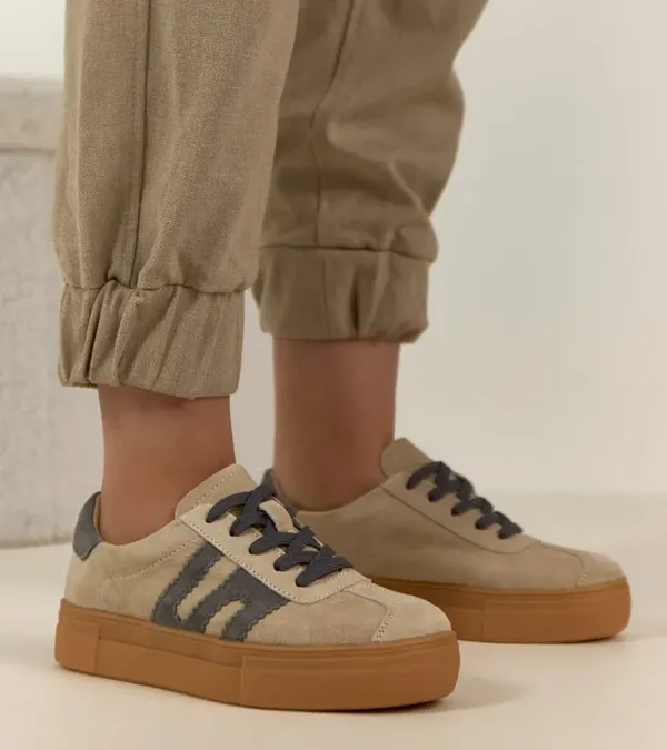 Beżowe Skórzane Sneakersy Na Platformie Filippo