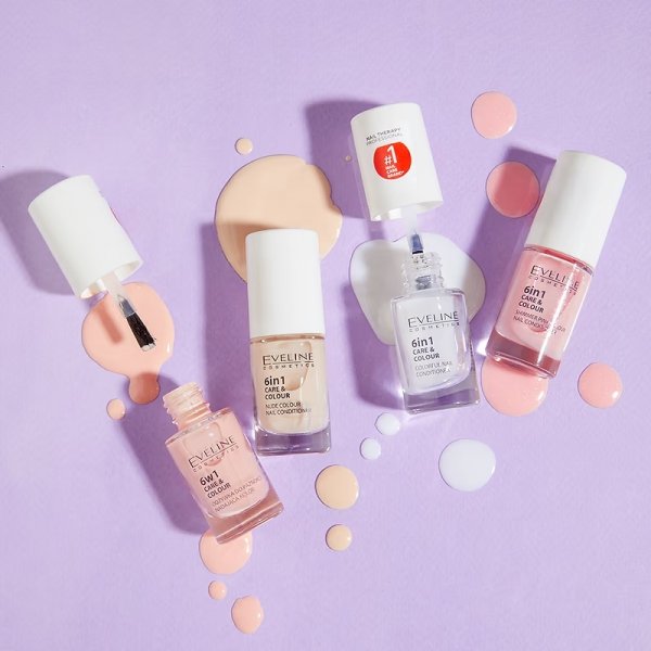 EVELINE Nail Therapy Professional Skoncentrowana odżywka do paznokci nadająca kolor - Rose 5 ml