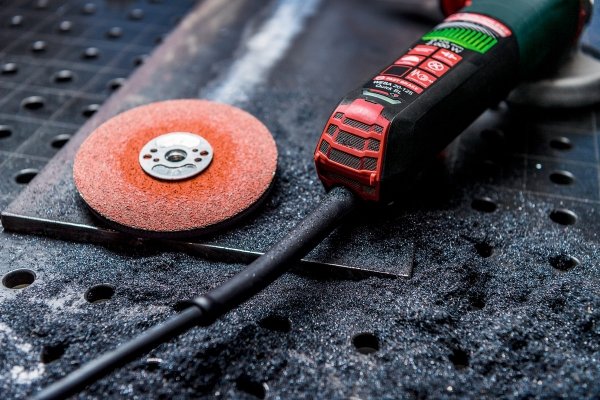 Szlifierka kątowa Metabo WEVBA 20-125 Quick BL 600641000