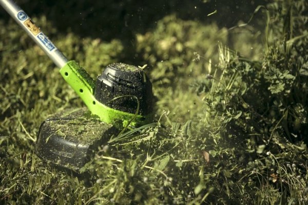 Akumulatorowa podkaszarka żyłkowa GREENWORKS 40V zestaw aku 2Ah + ładowarka GR2101507UA