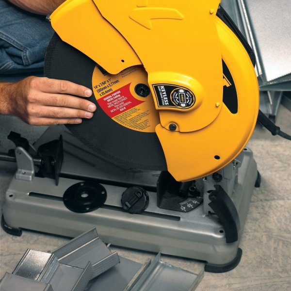 Przenośna przecinarka tarczowa DeWALT D28715 355mm 2200W