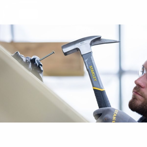 Młotek ciesielski Stanley STHT0-51312 FIBREGLASS LATT HAMMER 600G