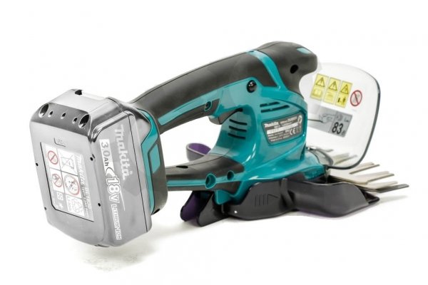 Akumulatorowe nożyce do żywopłotu i trawy Makita DUM604 18V 6Ah