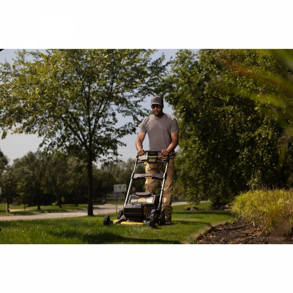 Kosiarka akumulatorowa DeWALT DCMWP134N XR 2x18V 53cm