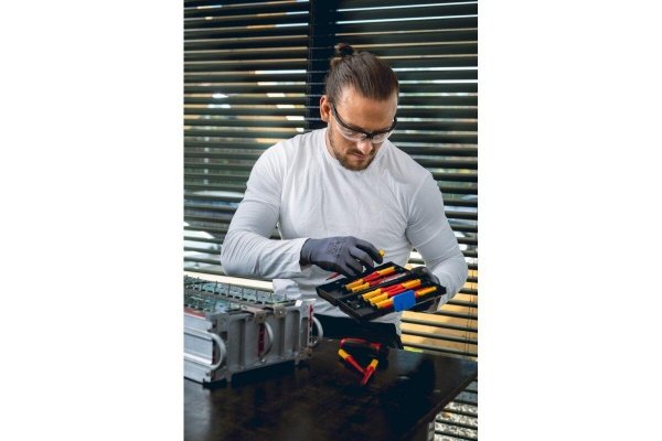 Zestaw wkrętaków izolowanych VDE 13szt. Hogert HT1S997