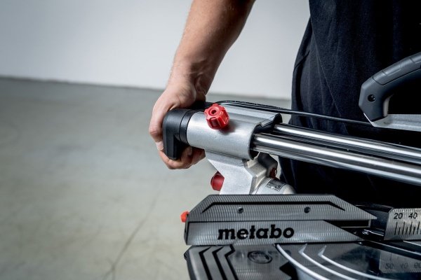 Ukośnica Metabo KGS 305 M SET 613305900 2xTarcza