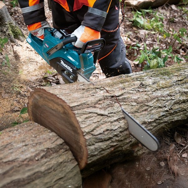 Akumulatorowa pilarka łańcuchowa Makita XGT UC030G 40V