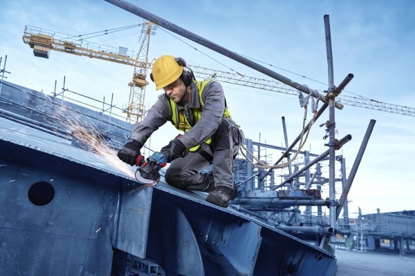 Akumulatorowa szlifierka kątowa Bosch EXPERT EXWS18V-15S 2x8Ah