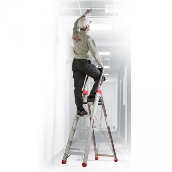 Drabina jednostronna z głębokimi  8 cm stopniami  Faraone LADY5