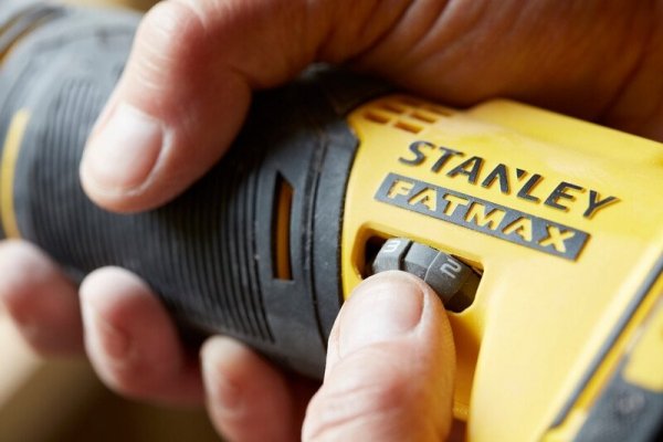 Urządzenie wielofunkcyjne Stanley FATMAX SFMCE500B 18V v20