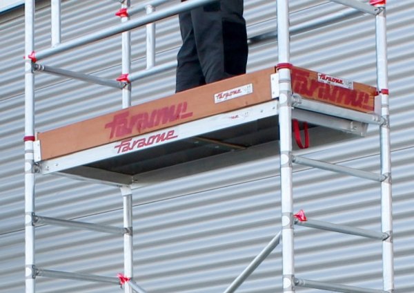 Rusztowanie  TOP FLEX 6,92m wieża jezdna o wymiarach 75 x 180 cm   Faraone  S180XS-63