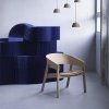 Muuto COVER LOUNGE Krzesło Drewniane - Szare / Tapicerowane Siedzisko Tkanina Remix 123 Szara