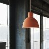 Muuto UNFOLD Lampa Silikonowa 32 cm / Ciemnobrązowa