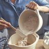 Emile Henry KITCHEN Ceramiczna Miska Kuchenna do Mieszania Ciasta 3,5 l / Biała