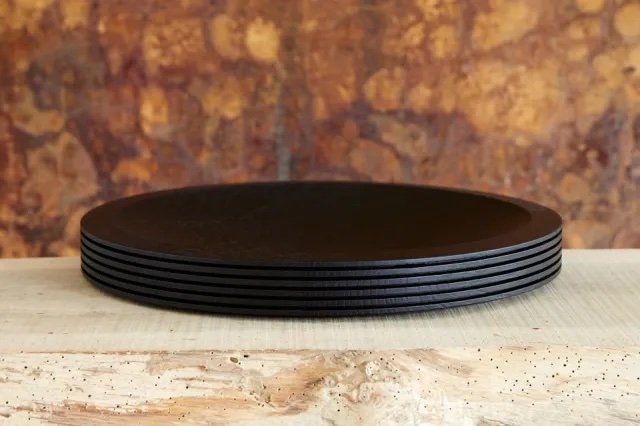 misa DIVIDE czarne drewno jesionowe skandynawski design
